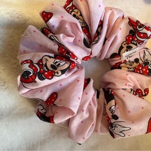 Pink Minnie Mouse Scrunchie
